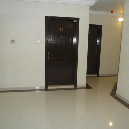 Marina Royal Hotel Suites Кувейт Экстерьер фото
