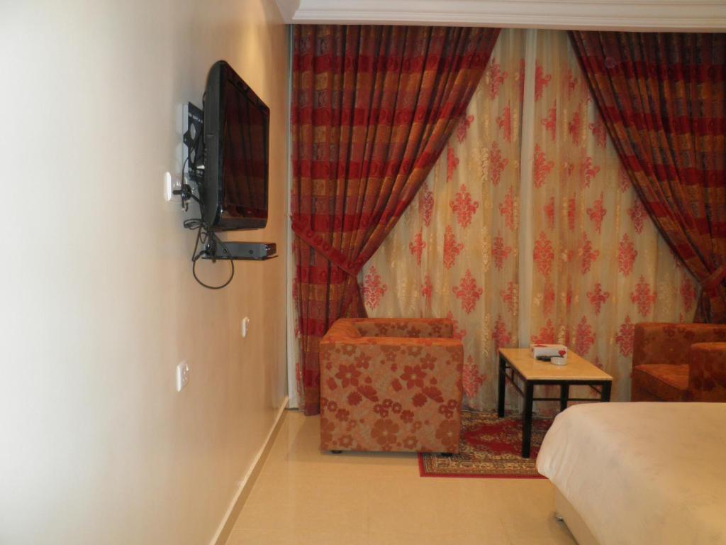 Marina Royal Hotel Suites Кувейт Номер фото